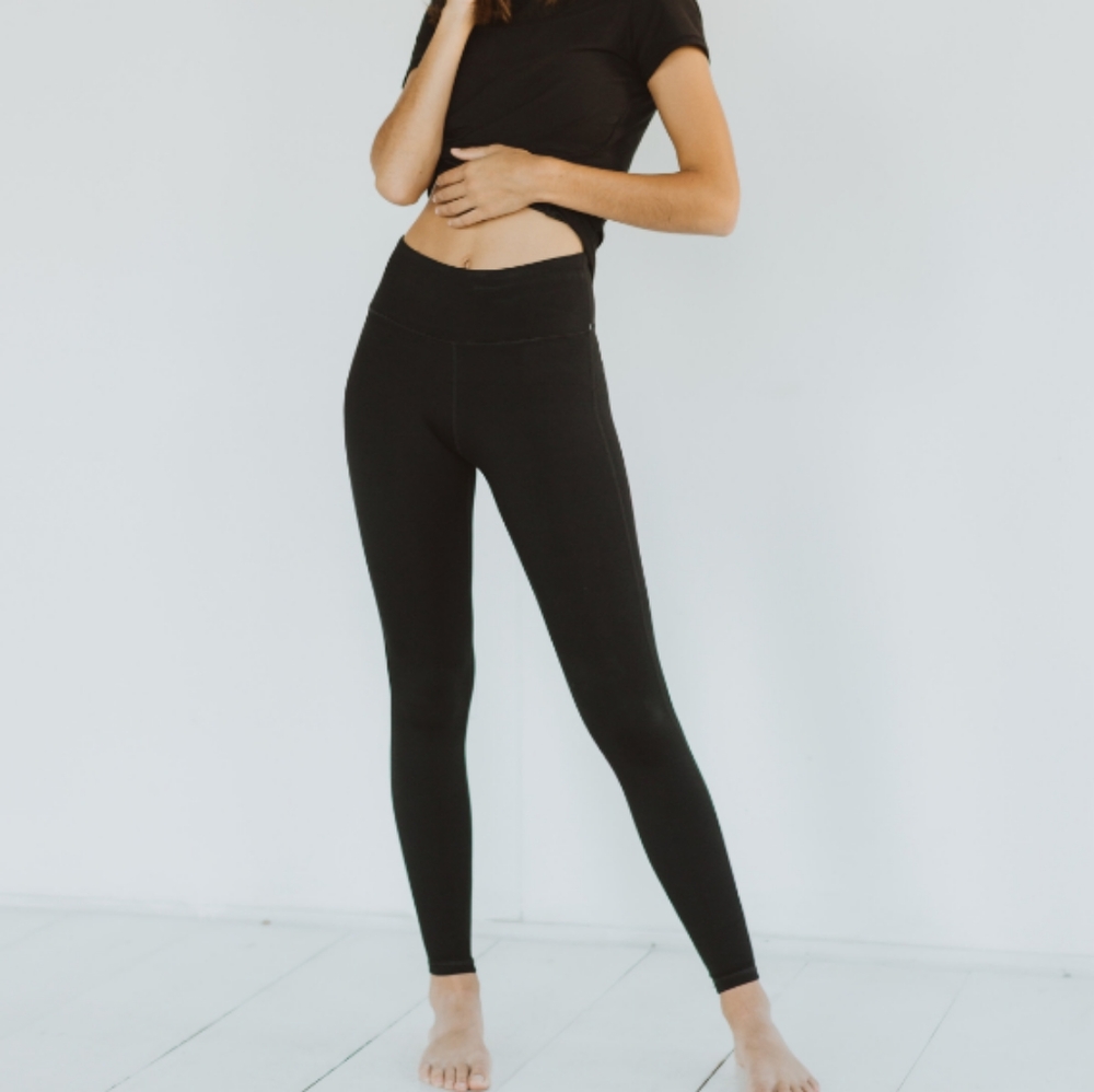 NWT Black leggings